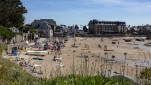 40 - La plage animée