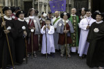 08 - Remerciements devant la Cathédrale