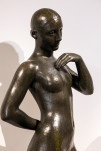 38 - Musée - Statue bronze