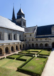 25 - Le jardin du cloitre
