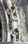 16 - Chapiteau de la porte du réfectoire (détail)