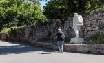 13 - Pèlerin immobile