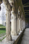 18 - Cloître