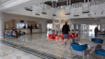 02 - Le hall de réception de l'hôtel