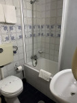 16 - La salle de bain.