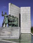 11 - Le monument - Vue de Marie.