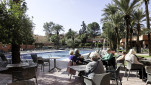 04 - Pause café sur la terrasse